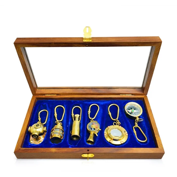 Ahşap Kutulu Denizci Temalı Pirinç Anahtarlık Seti KEY-0285