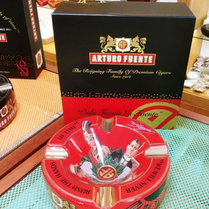 Arturo Fuente Journey Seramik Puro Küllüğü Hand Made Red 4lü