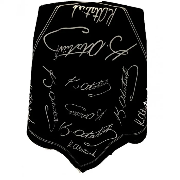 Ataturk İmzalı Bandana 55x55 cm