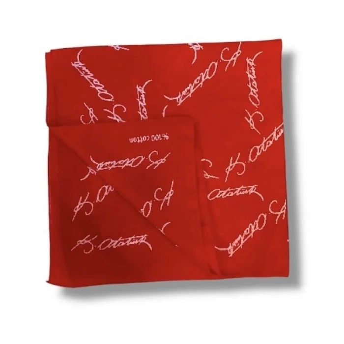 Ataturk İmzalı Kırmızı Bandana 55x55 cm