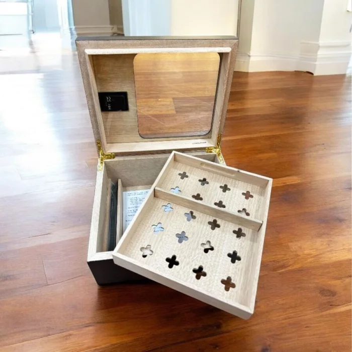 Cigarloong Camlı Puro Kutusu Humidor Karbon Desen 40s