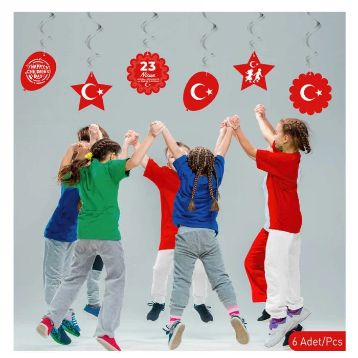 En Güzel Bayram 23 Nisan Sarkıt Süs
