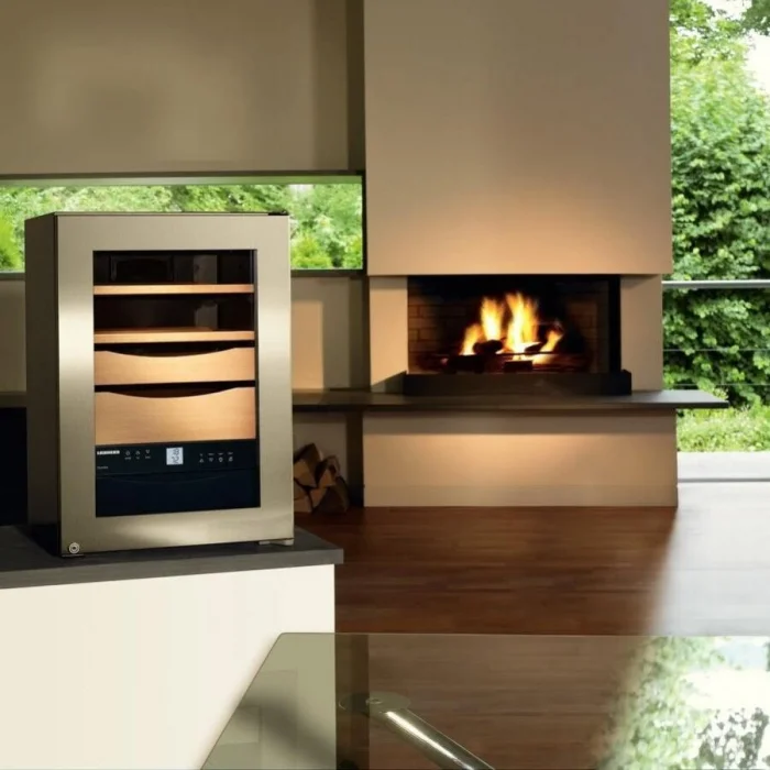 Liebherr Zkes 453 Elektronik Puro Dolabı Humidor
