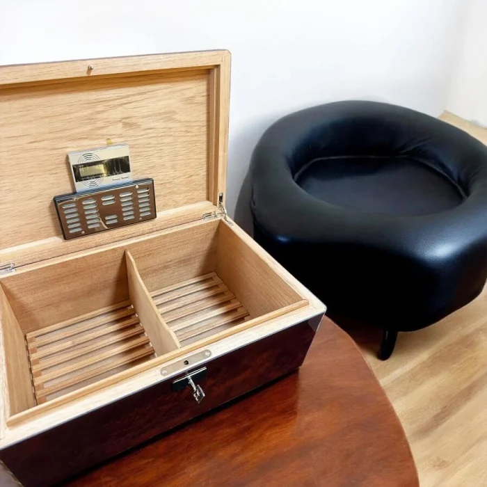 Lubinski İtaly Canforo Humidor Puro Kutusu Ceviz 125s