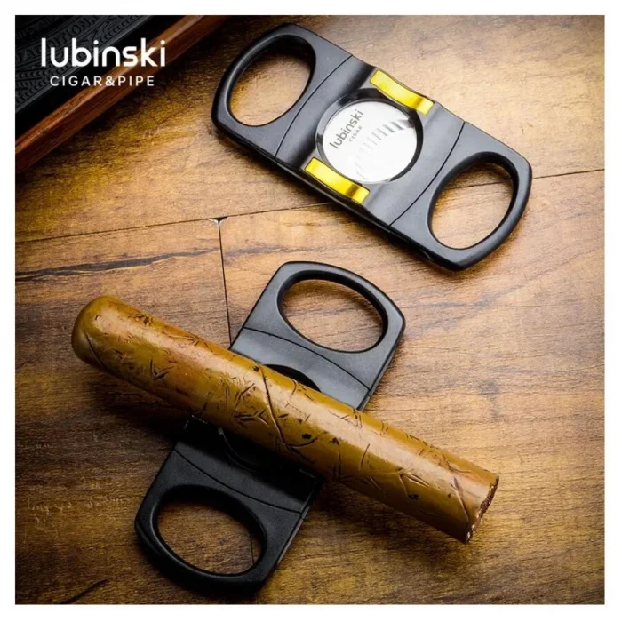 Lubinski Plastik Standlı Puro Kesici Siyah/Gold 60 Ring