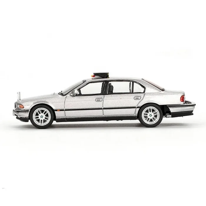 Mini GT 1/64 BMW 750IL "Tomorrow Never Dies" Blister Paket