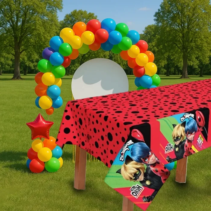 Miraculous Super Heroez Team Plastik Masa Örtüsü