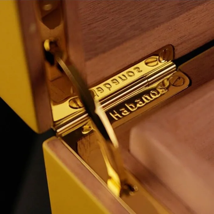 MonteCristo Humidor Puro Kutusu Sarı Lake 50s