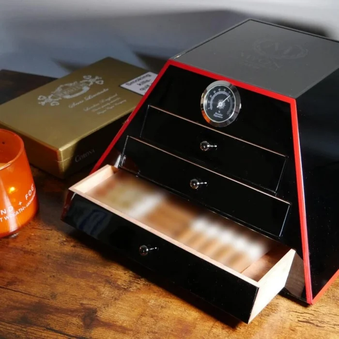 Myon Paris Pyramid Humidor Puro Kutusu Mat Siyah 50s