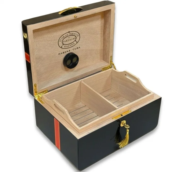 Partagas Serie Siyah Lake Humidor Puro Kutusu 50s