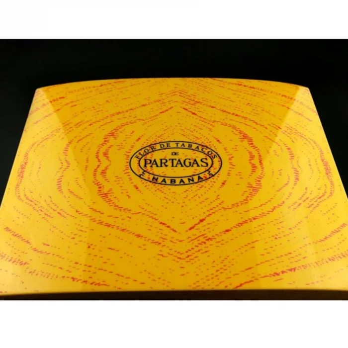 Partagas Siyah/Sarı Lake Humidor Puro Kutusu 50s