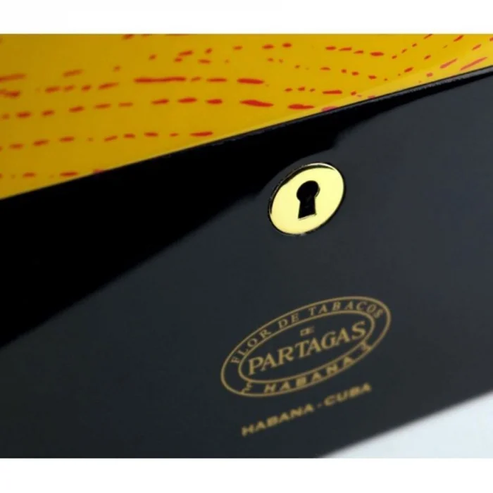 Partagas Siyah/Sarı Lake Humidor Puro Kutusu 50s