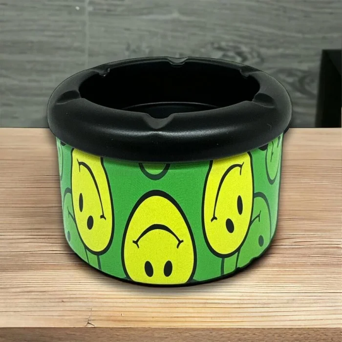 Smiley Desen Metal Mini Sigara Küllüğü Yeşil 8cm