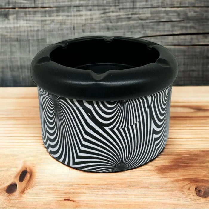 Spiral Desen Metal Mini Sigara Küllüğü Siyah 8cm