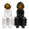 Dekoratif Polyester Oturan Astronot Biblosu Alk5302