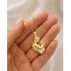 Gümüş Anne Bebek Figürlü Kalp Taşlı Gold Kolye