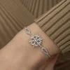 ​Gümüş Baget Taşlı Kar Tanesi Bileklik