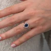 Gümüş Damla Safir Taşlı Kadın Yüzük