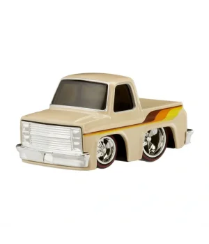 CarTuned S3 1987 Chevy C10 - Krem Rengi Custom Araba