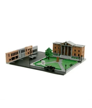 Geleceğe Dönüş Saat Kulesi Nano Sahnesi Diorama Modellemesi