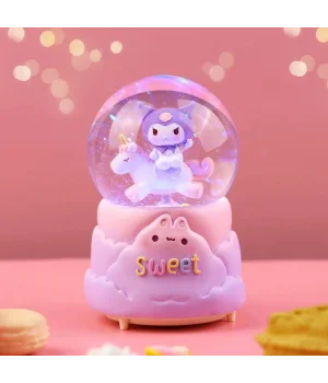 Kuromi Işıklı Müzikli Kar Küresi Orta Boy Alk3043