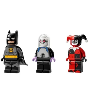 LEGO DC Batman: Batmobile ile Batman, Harley Quinn ve Mr. Freeze’e Karşı 76274