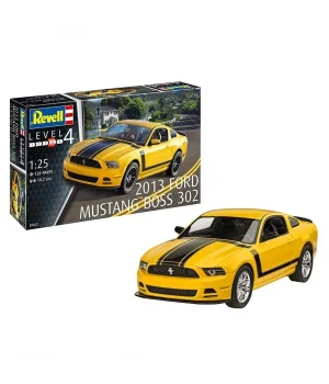 Revell 2013 Ford Mustang Boss 302 Model Araba