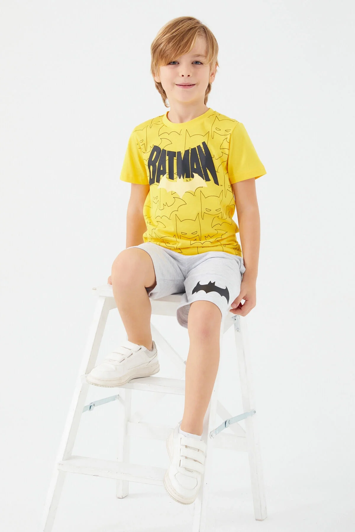 Batman Erkek Çocuk Sarı Bermuda Takım