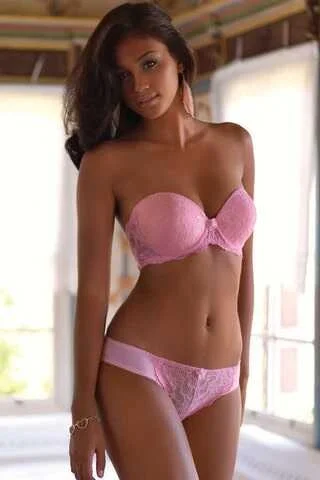 Desteksiz Sütyen Takım