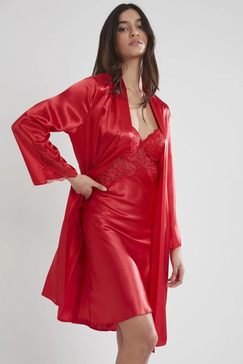 Saten Dantelli Kadın Gecelik ve Sabahlık Takımı - 4050 Kırmızı