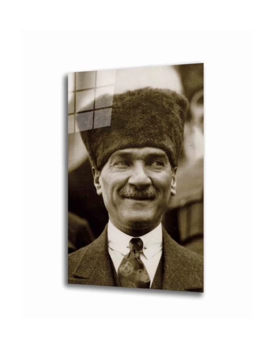 Atatürk Cam Tablo