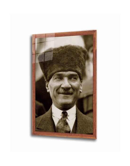 Atatürk Cam Tablo