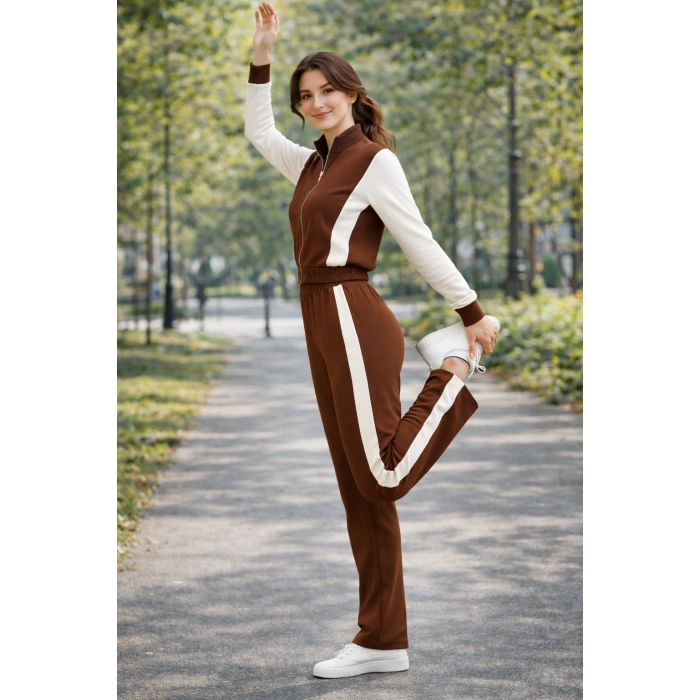 Kadın Fermuarlı Şerit Detaylı Eşofman Takımı  Bol Paça