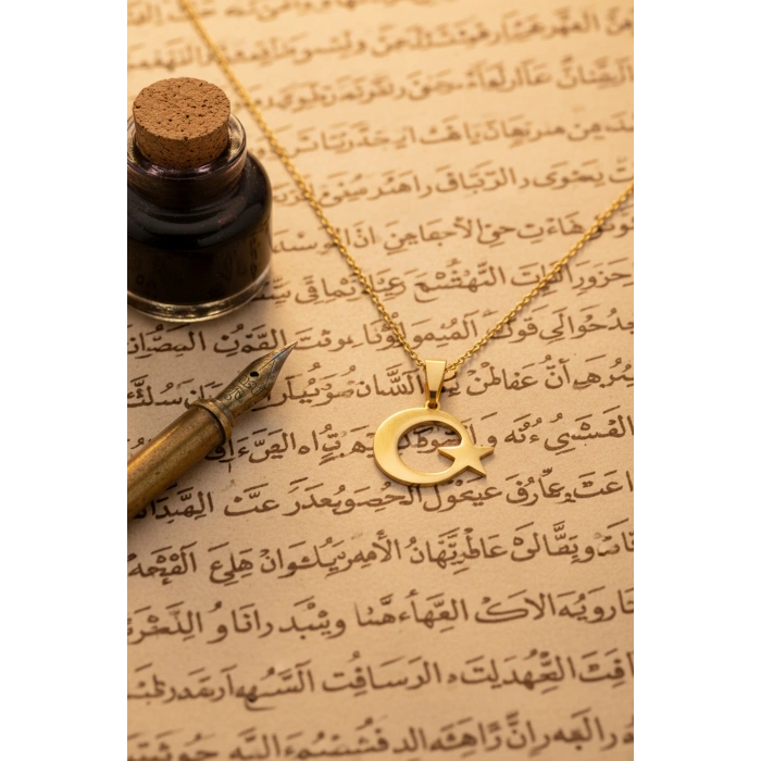 Altın Renk Ay Yıldız Çelik Kolye Kararmaz Paslanmaz Çelik Anlamlı ve Şık (Unisex)