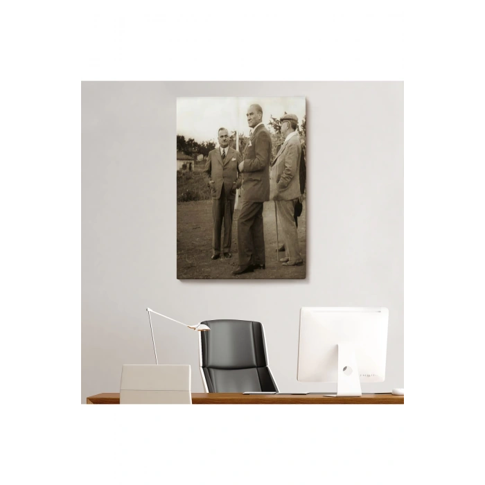 Atatürk, Celal Bayar, ve Kılıç Ali ile Muhafız Alayında Denetlemelerde Bulunurken Tablo-6259