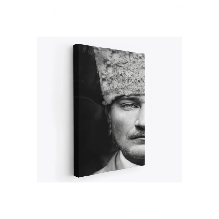 Atatürk Portre Tablosu Mustafa Kemal Atatürk Dikdörtgen Dekoratif Kanvas Tablo-FP-140