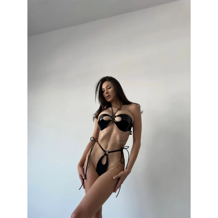 Harness Fantezi Deri Büstiyer Külot Göz Serisi Kırmızı Siyah