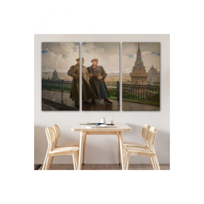 Kremlinde Stalin ve Voroshilov Tablosu - Stalin and Voroshilov in the Kremlin-6551
