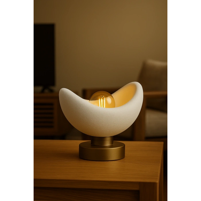 Luna Tasarım Masa Lambası Beyaz & Bronz Detaylı Modern Abajur 20 x 37 cm