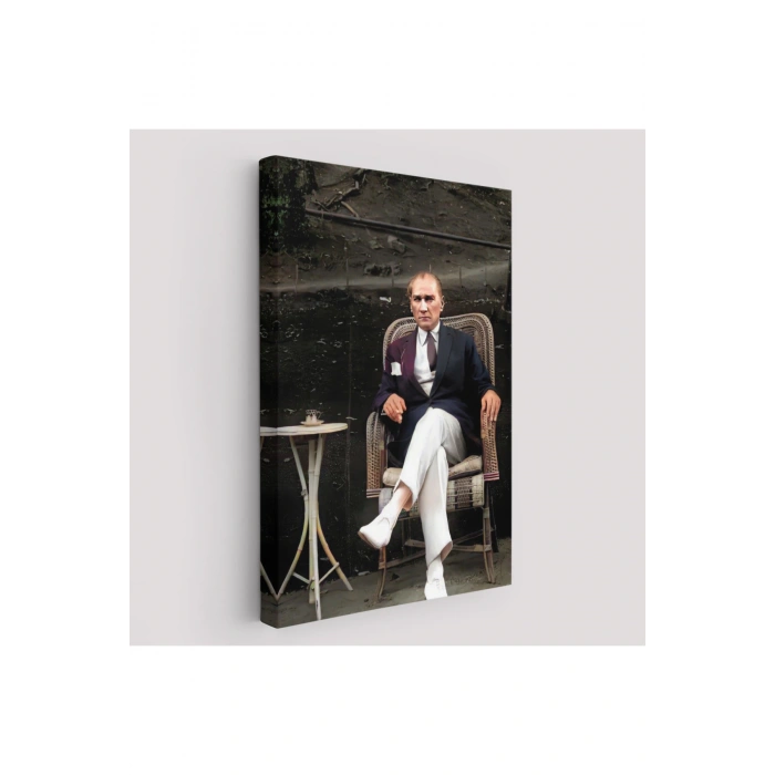 Mustafa Kemal Atatürkün Sandalyede Oturan Tablosu -6379