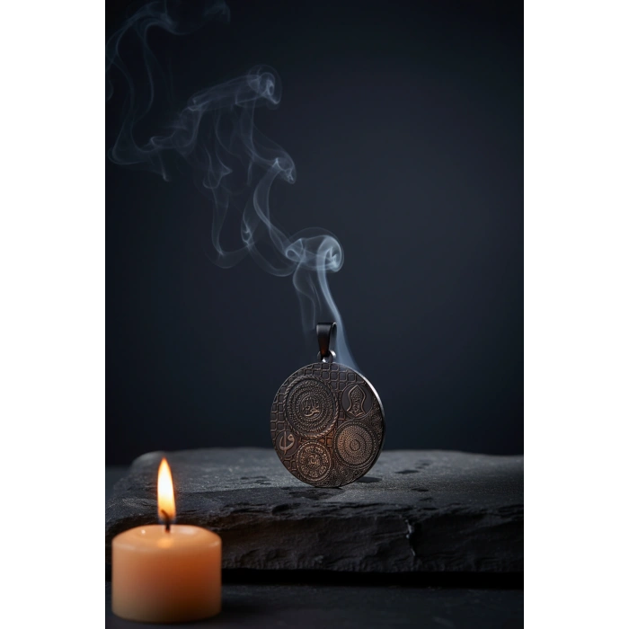 Siyah Renk Titanyum Kaplama Çelik Kolye Paslanmaz Zincir Kararmaz