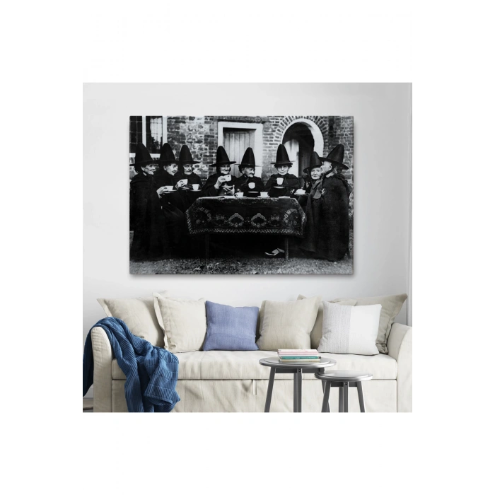 Yaşlı Cadıların Çay Partisi Tablosu -6577