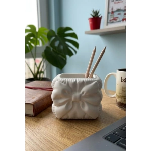 Beyaz Fiyonk Detaylı Kalemlik 14 x 12