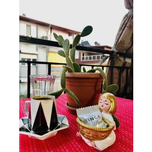 Kahve Yanı Sunumluk Altın Kızlar Lokumcu Kız Tekli