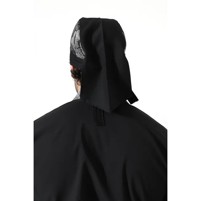 Kuyruklu Bone Siyah Kuru Kafa