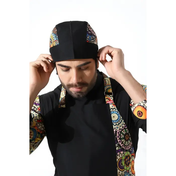 Kuyruklu Bone Siyah Renkli Daire