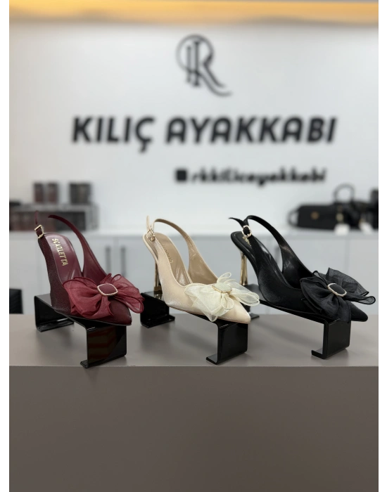 Rubia Fiyonklu Topuklu Ayakkabı
