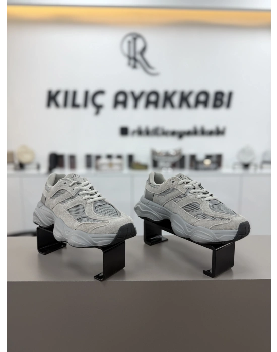 Mery Kadın Sikecars