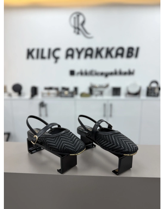 Hasır Babet Arkası Açık