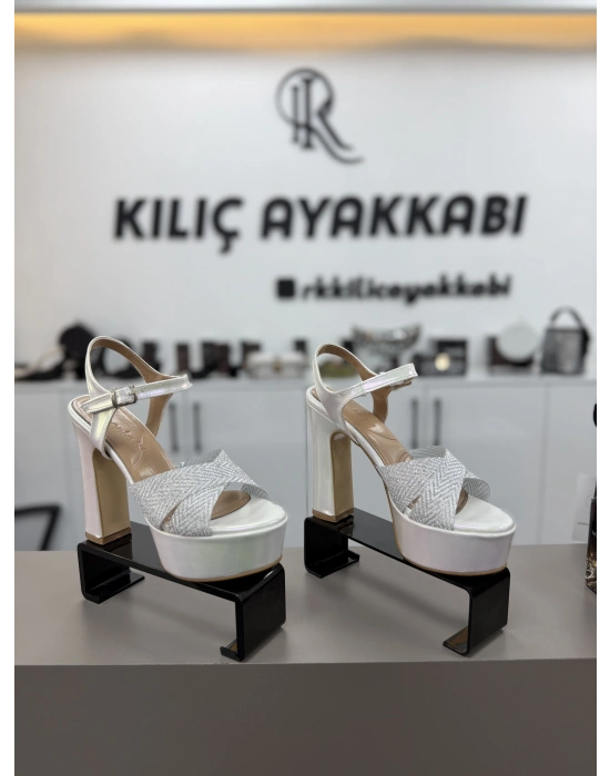 Pilatform Taşlı Rahat Ayakkabı